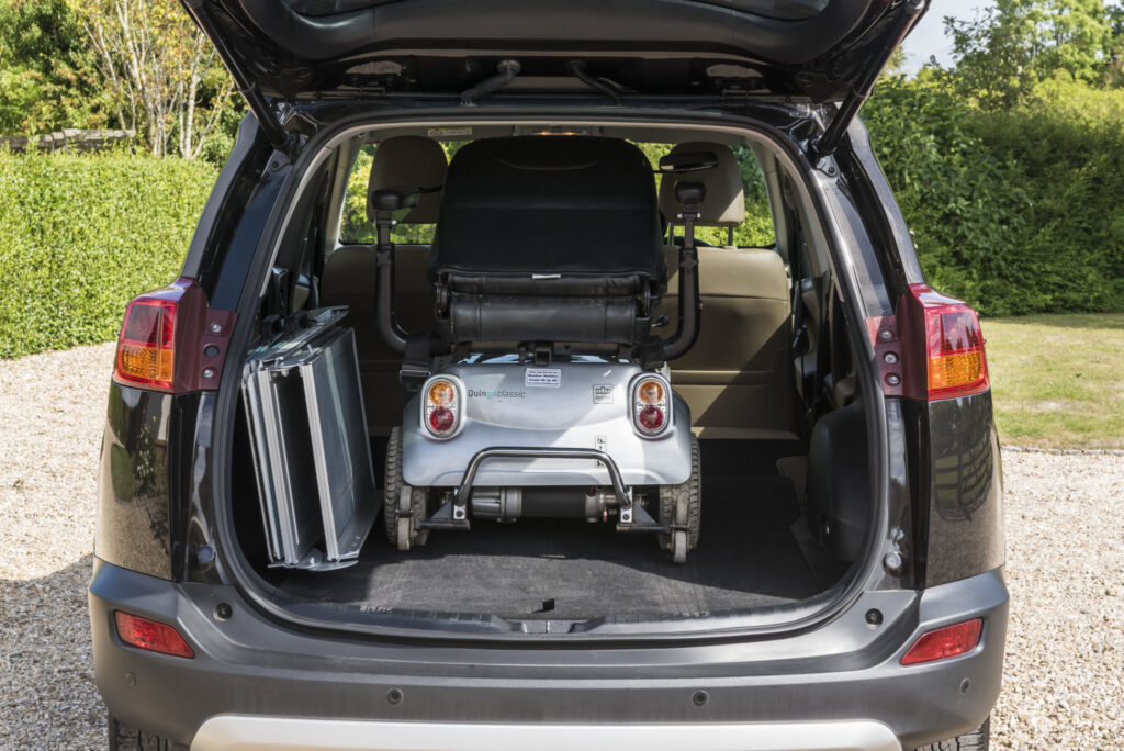 Aerolight-lifestyle Folding Mobility Ramp