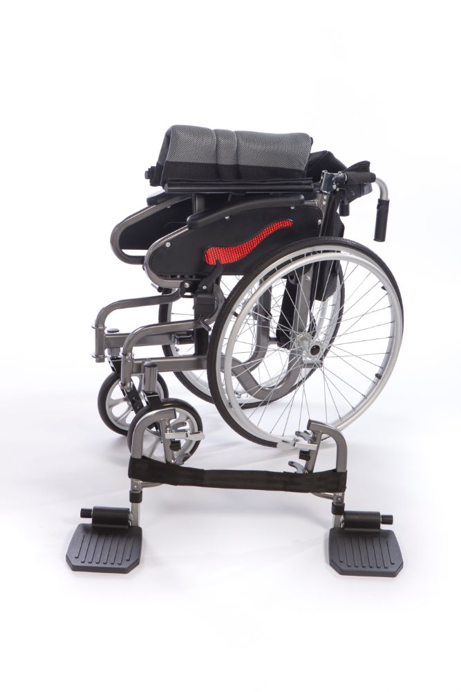Calibre Folding Wheelchair (Quick Release Wheels) - Image 4
